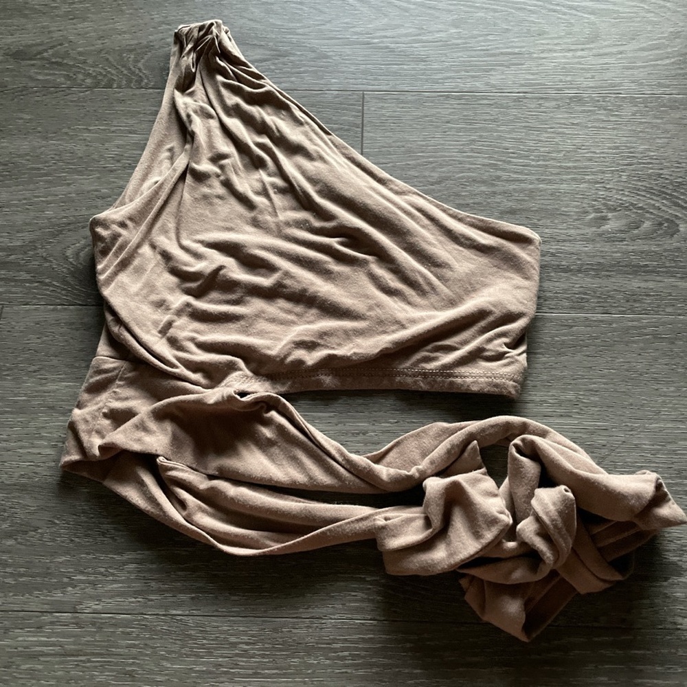 Nude Crop top
